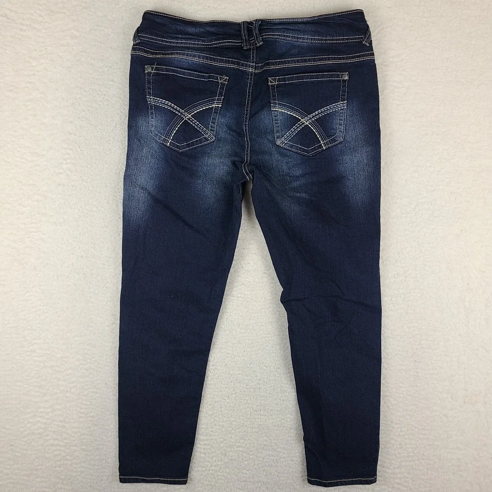 Wallflower Jeans Womens 13 Blue The Luscious Curvy Fit Dark Wash‎ WFM13201K